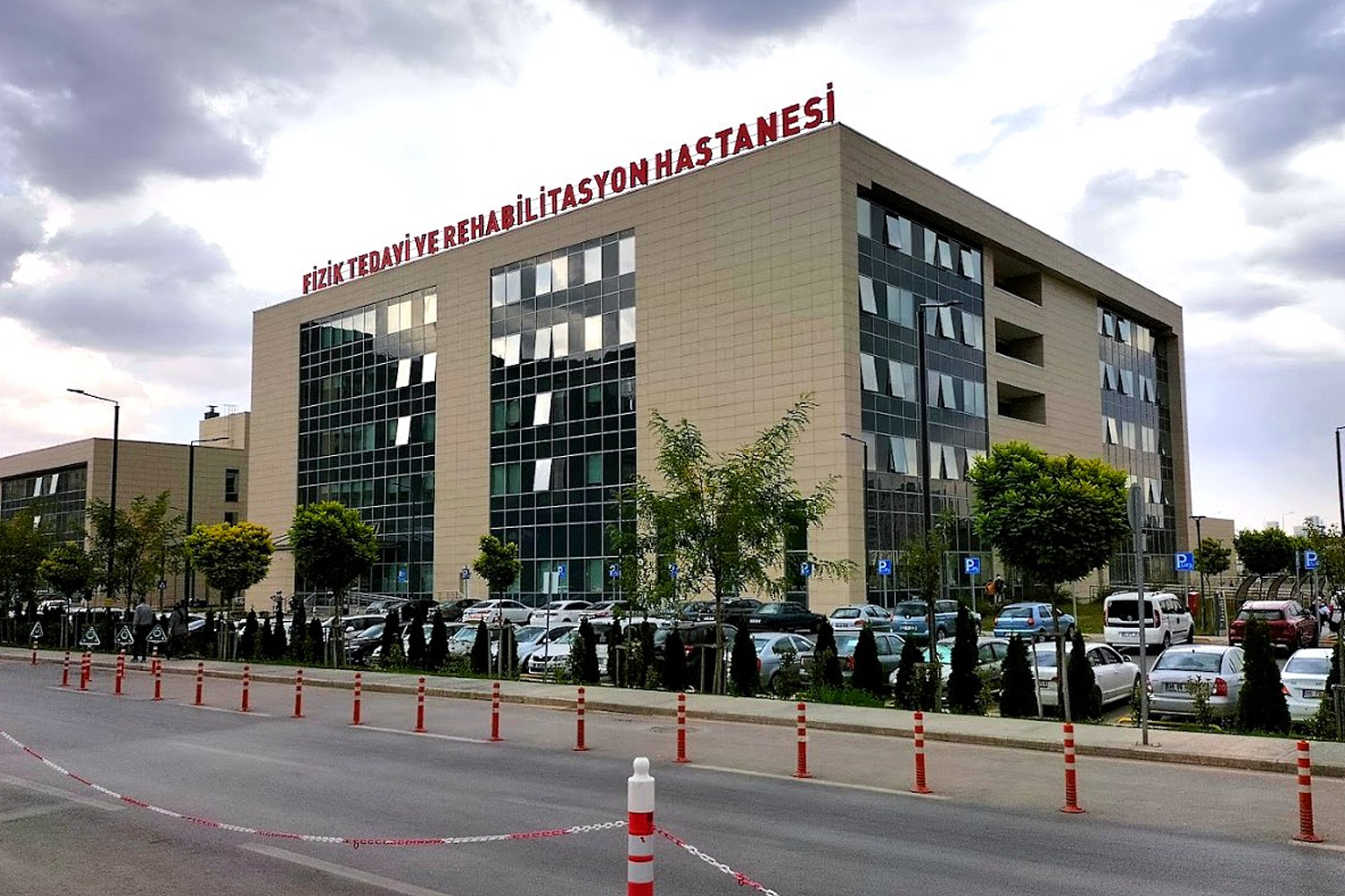 ANKARA BİLKENT ŞEHİR HASTANESİ FİZİK TEDAVİ VE REHABİLİTASYON HASTANESİ